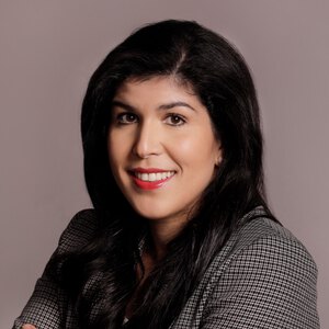 Photo de profil de Maître Karima Ladjeroud-bounaas