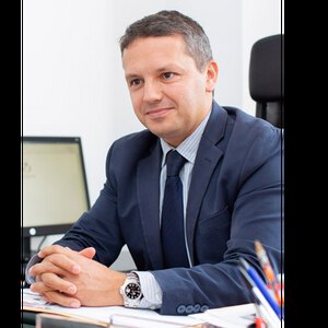 Photo de profil de Maître Henri Aran